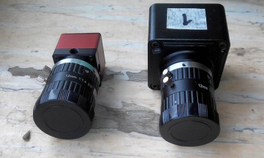 Two cameras of the same type from the same manufacturer - but they work differently